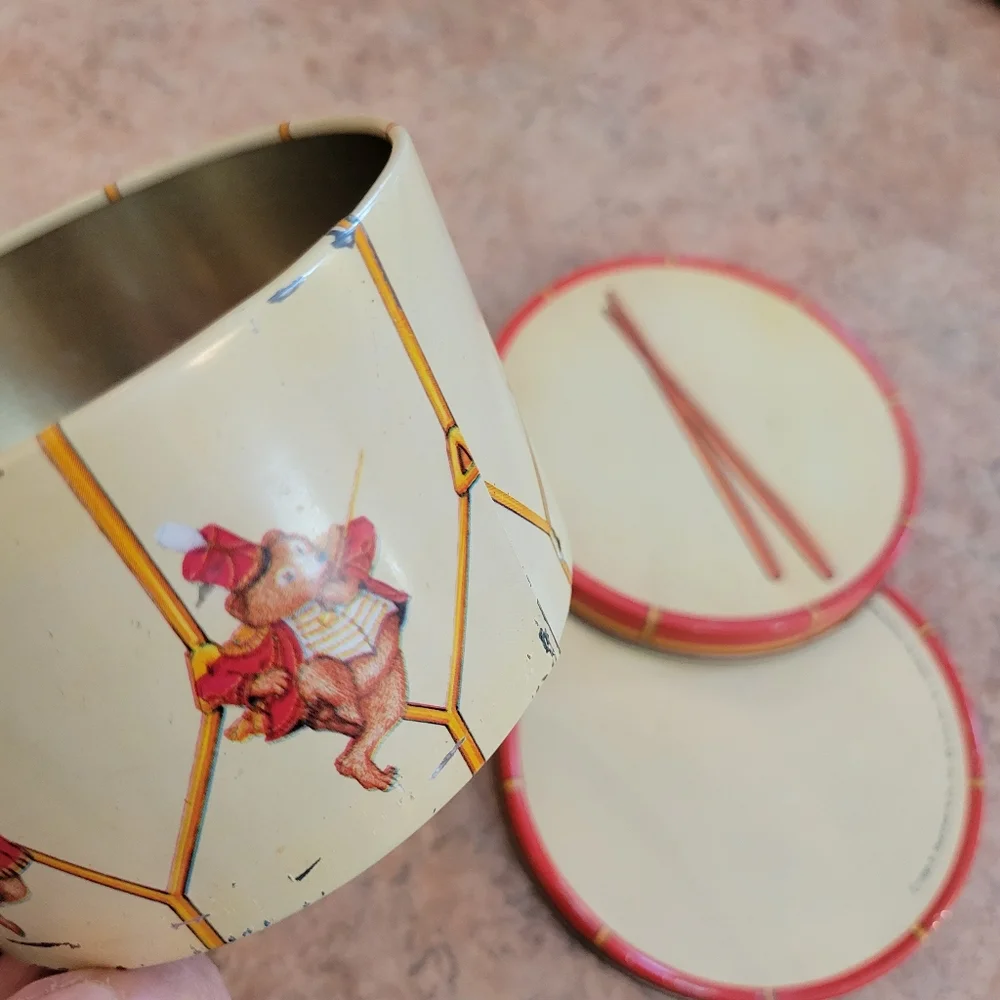 Christmas Tin Bundle ~ Shackman Co Santa, Drum, Bank & Cheinco Mrs. Claus ~Cute!